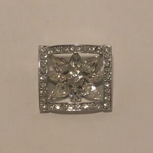 Elegant Silver Tone Rhinestone Brooch